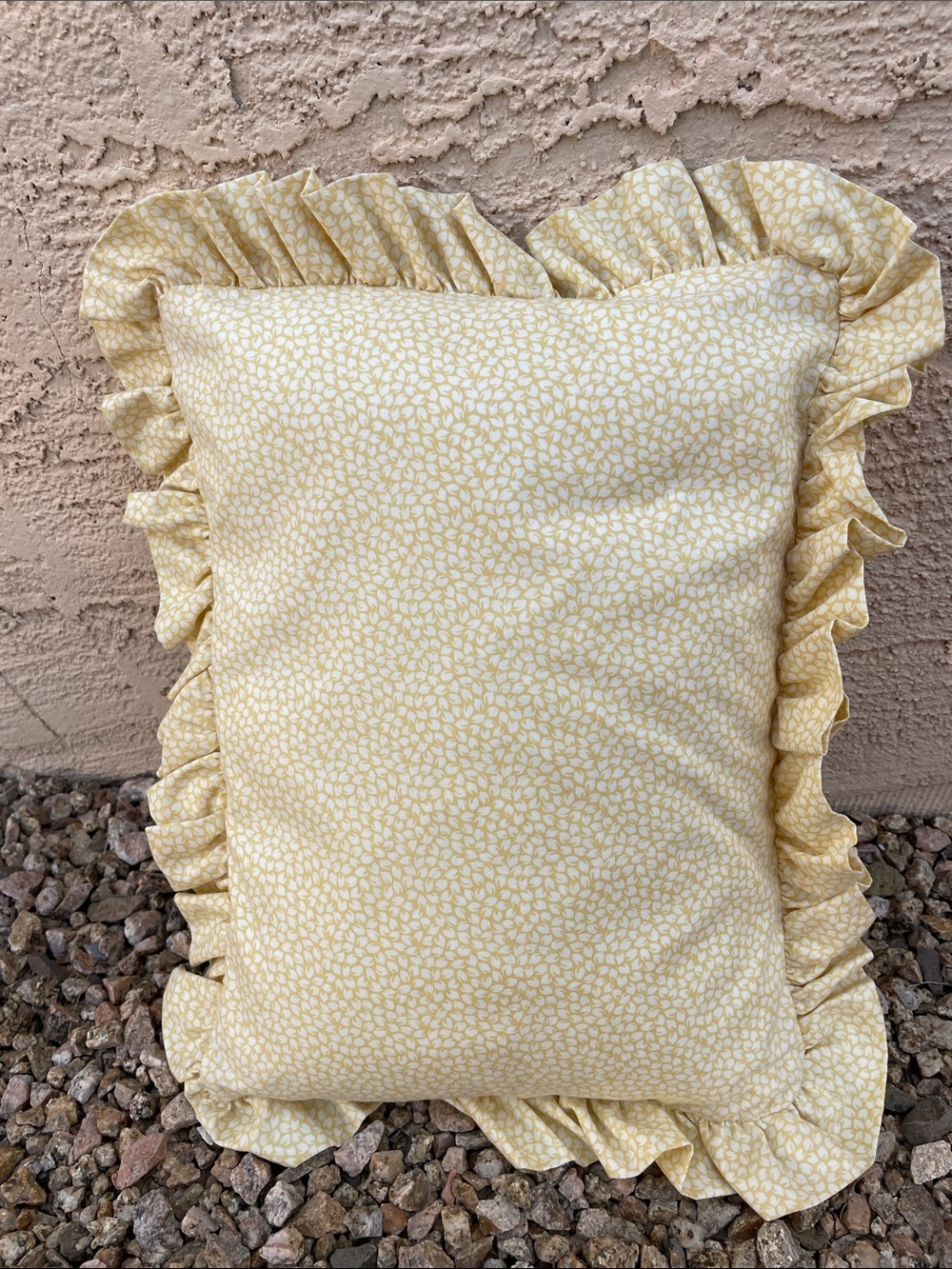 Laura Ashley throw pillow prairie ditsy floral cottagecore Sycamore ruffles vtg